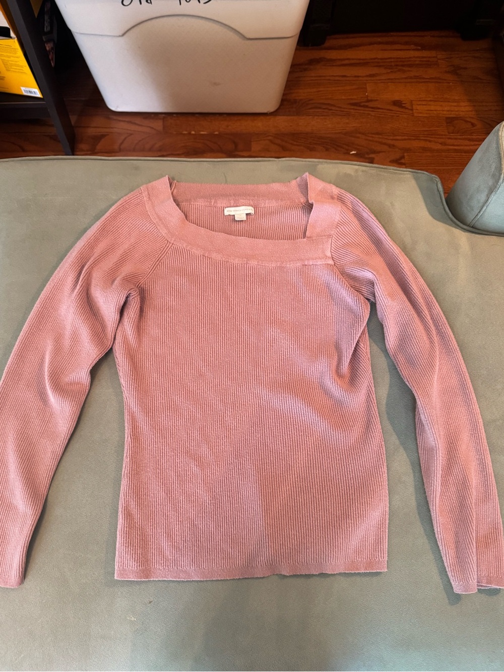 New York & Company Dusty Rose Ribbed Sweater